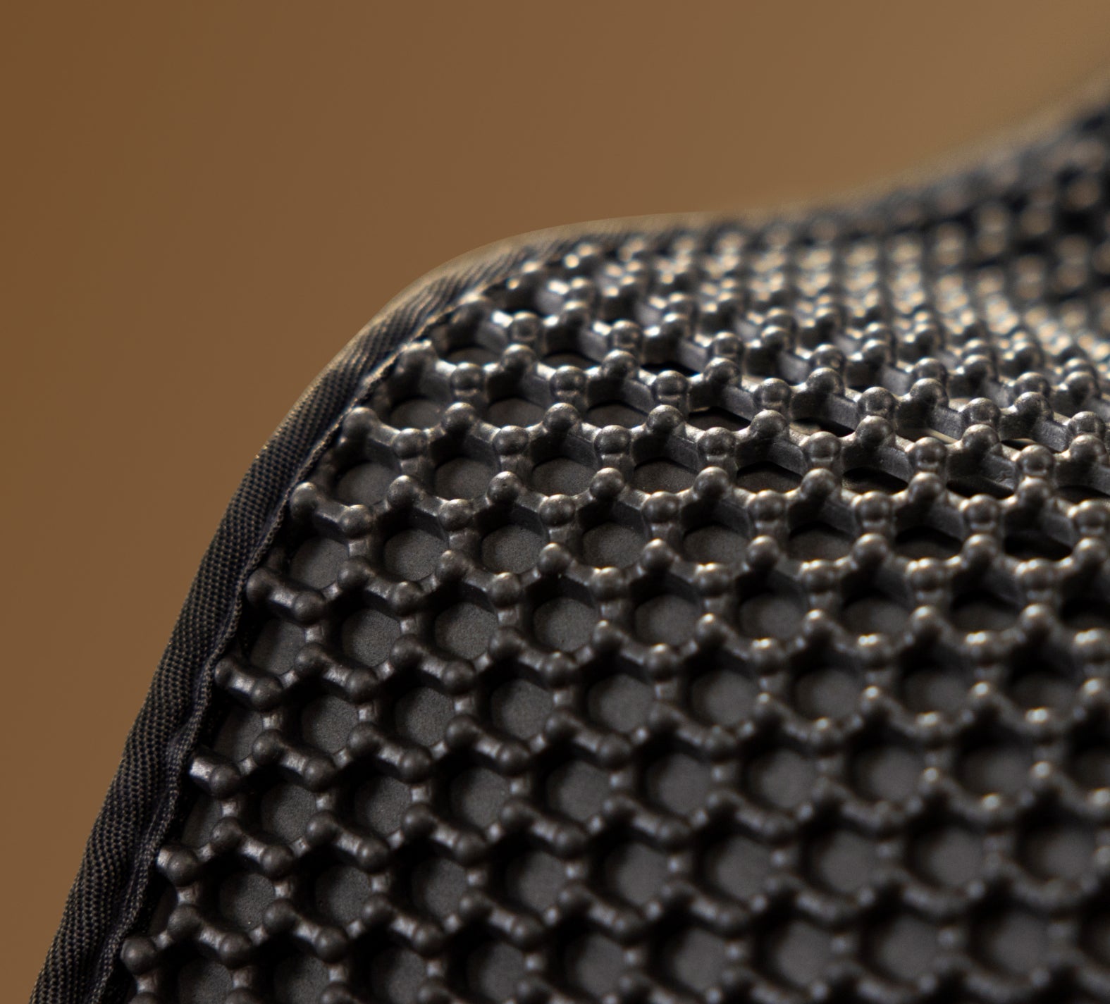 Petlibro PETLIBRO cat pet mat close-up, black honeycomb texture for fountain, litter box and automatic feeder area protection